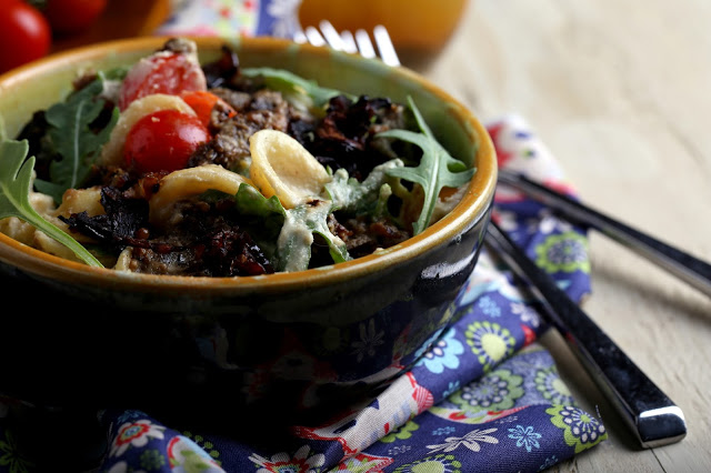BLT Mac and Cheese with Eggplant Bacon